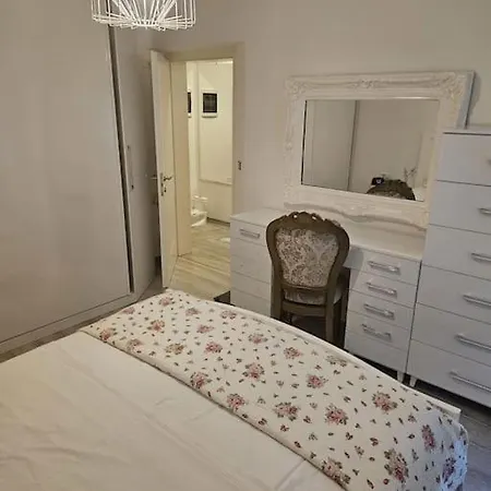 Cozy Two-bedroom * Shkoder